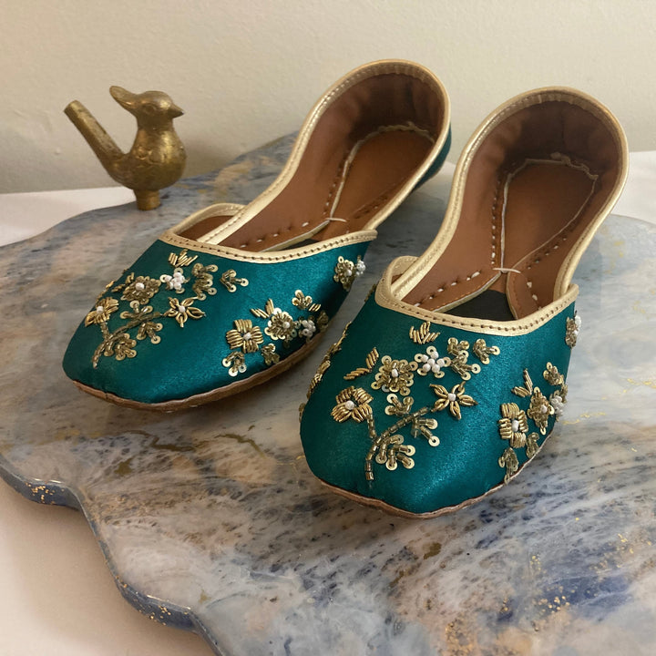 Teal Dazzle - Green Embellished Ballet Flat Shoes Green Jutis Green Khussa Vert Ballerines Bleu Sarcelle Ballerines St Patrick's shoes