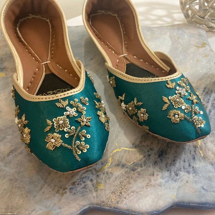 Teal Dazzle - Green Embellished Ballet Flat Shoes Green Jutis Green Khussa Vert Ballerines Bleu Sarcelle Ballerines St Patrick's shoes