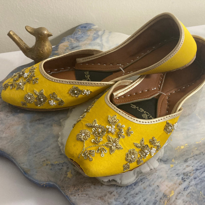 Cadmium Yellow Vibrance - Yellow Ballet Flat with Indian Embellishment Indian Flats Yellow Mojari Yellow Juti Yellow Khussa