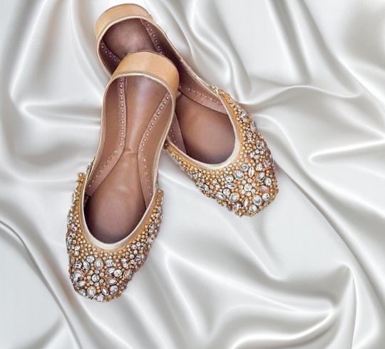 Quintessential Kundan - Beautiful Embellished Wedding Flats Kundan flats Kundan Juti Kundan Khussa Ballerines