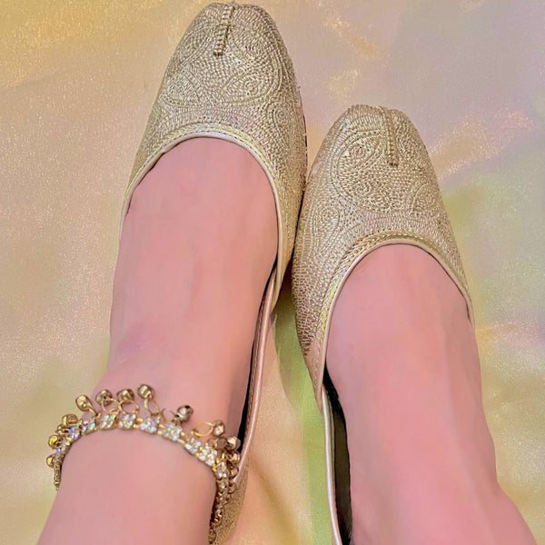 Tilla Trance - Stunning Intricate Tilla Work Ballet Wedding Flat Shoes Jutis Mojari Khussa