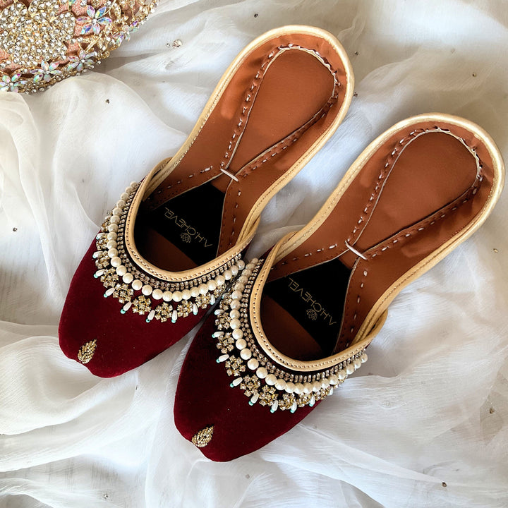 Roja Belleza - Stunning Red Embellished Ballet Flats Red Mojari Red Khussa Red Juti Red Slip-ons Brautschuhe Flach Red Christmas Women Shoes